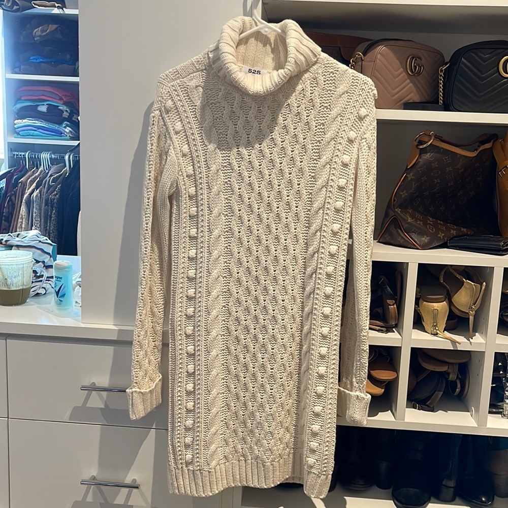 NWOT 525 America Ivory Sweater Dress Turtleneck Fisherman style XS Anthropologie
